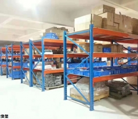 上海重型貨架的立柱規(guī)格和橫梁是怎樣組合成的